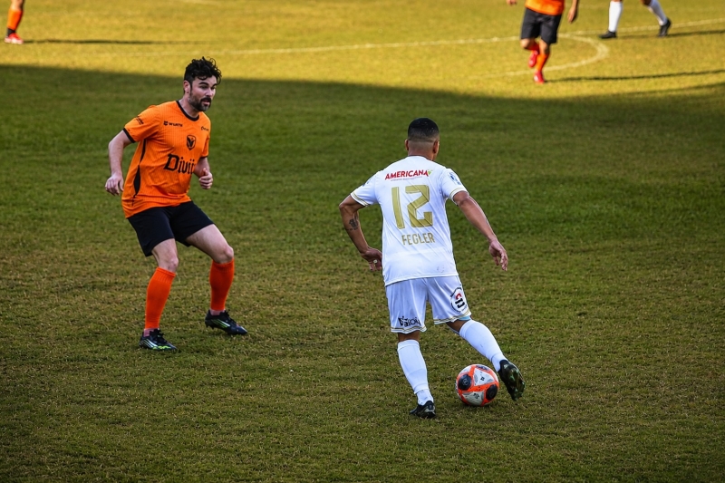 Noticia goleadas-e-jogos-equilibrados-marcam-mais-uma-rodada-do-socaite